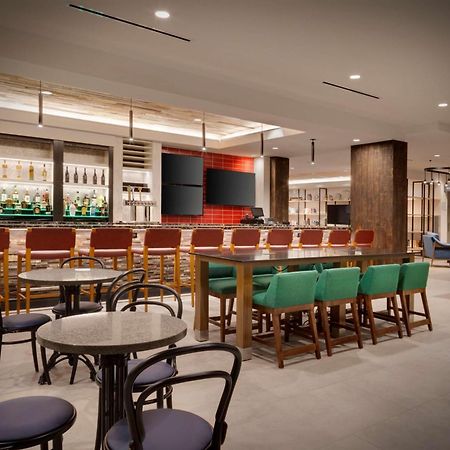 Hilton Garden Inn Haymarket Exterior foto