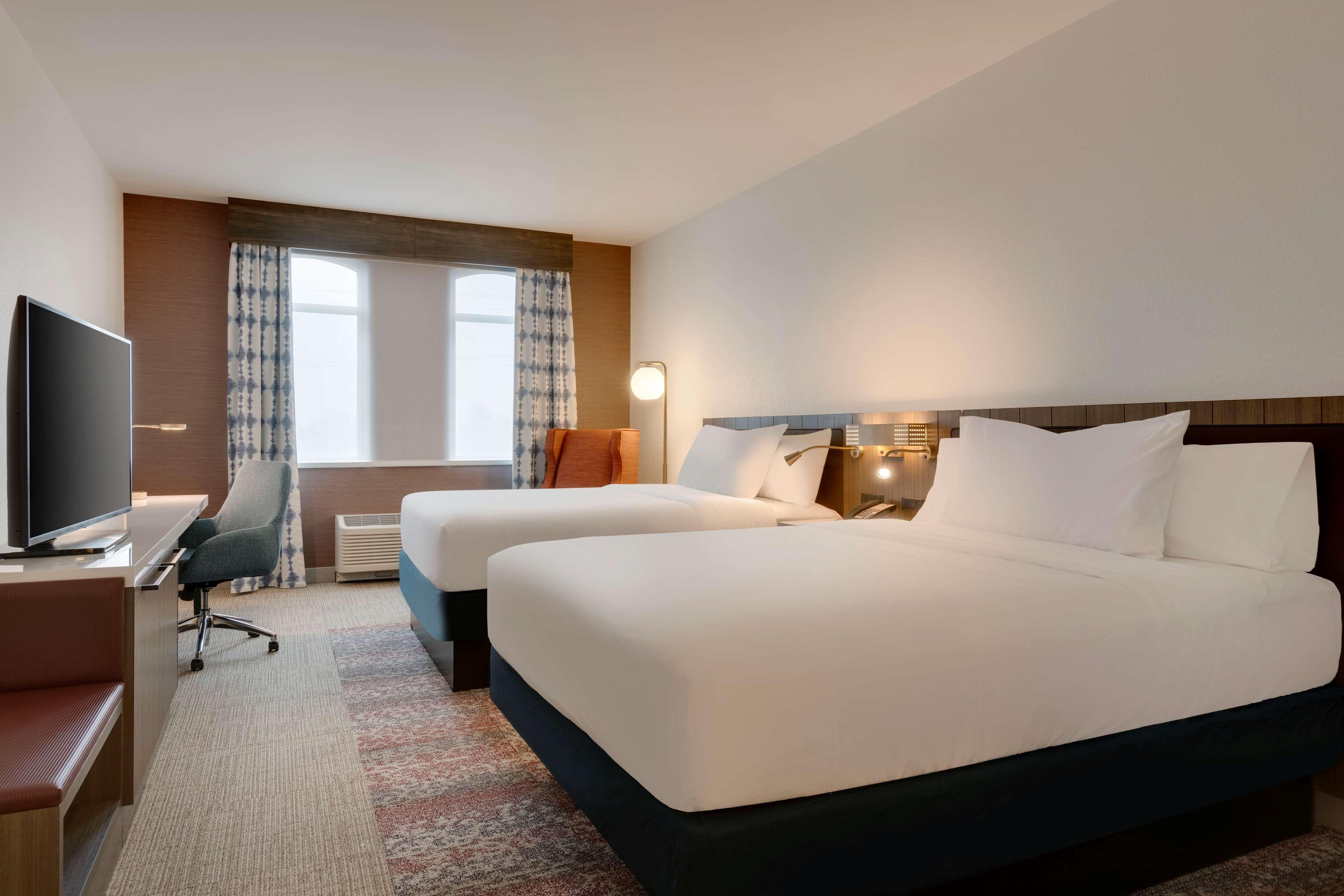 Hilton Garden Inn Haymarket Exterior foto