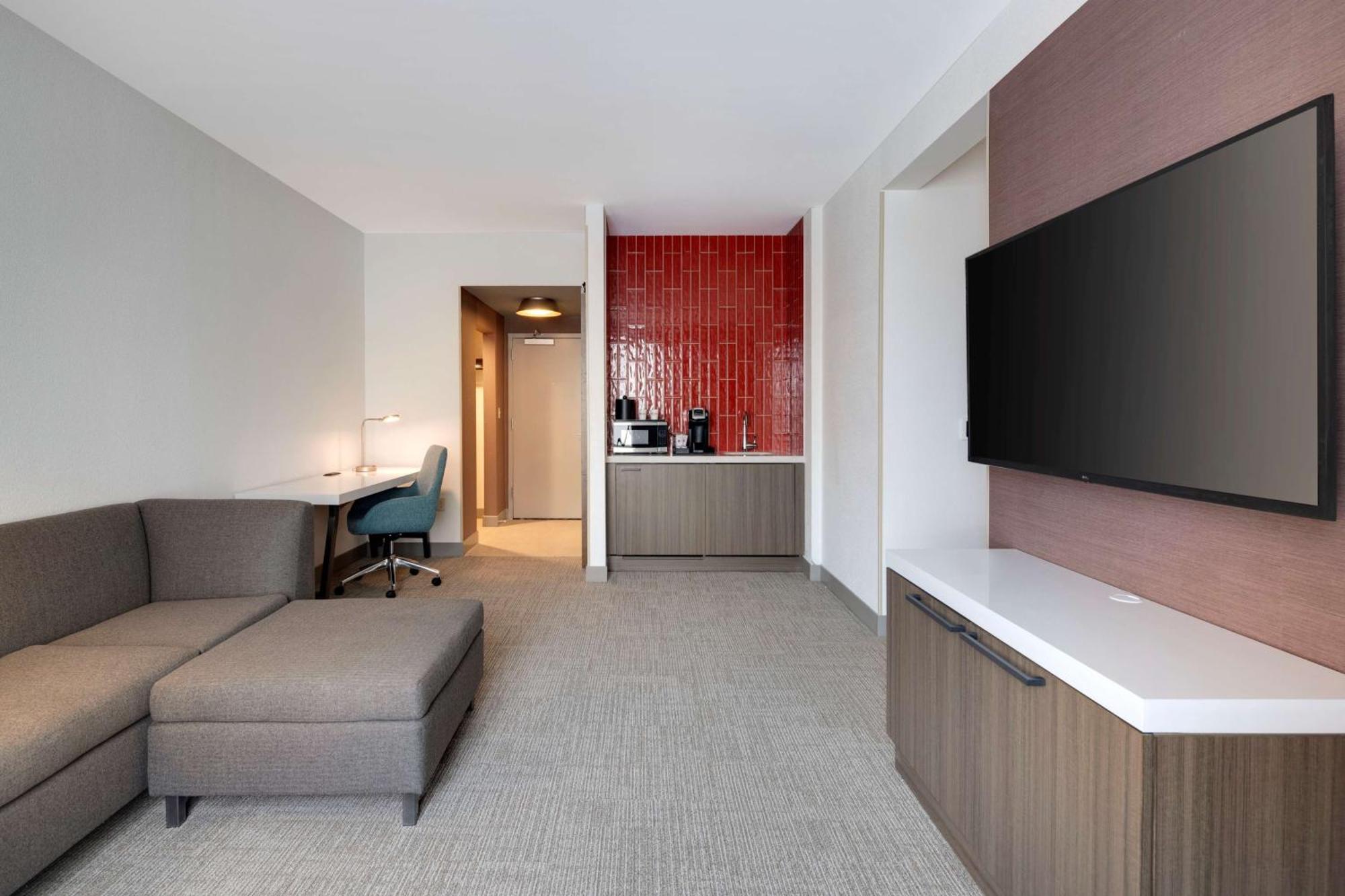 Hilton Garden Inn Haymarket Exterior foto
